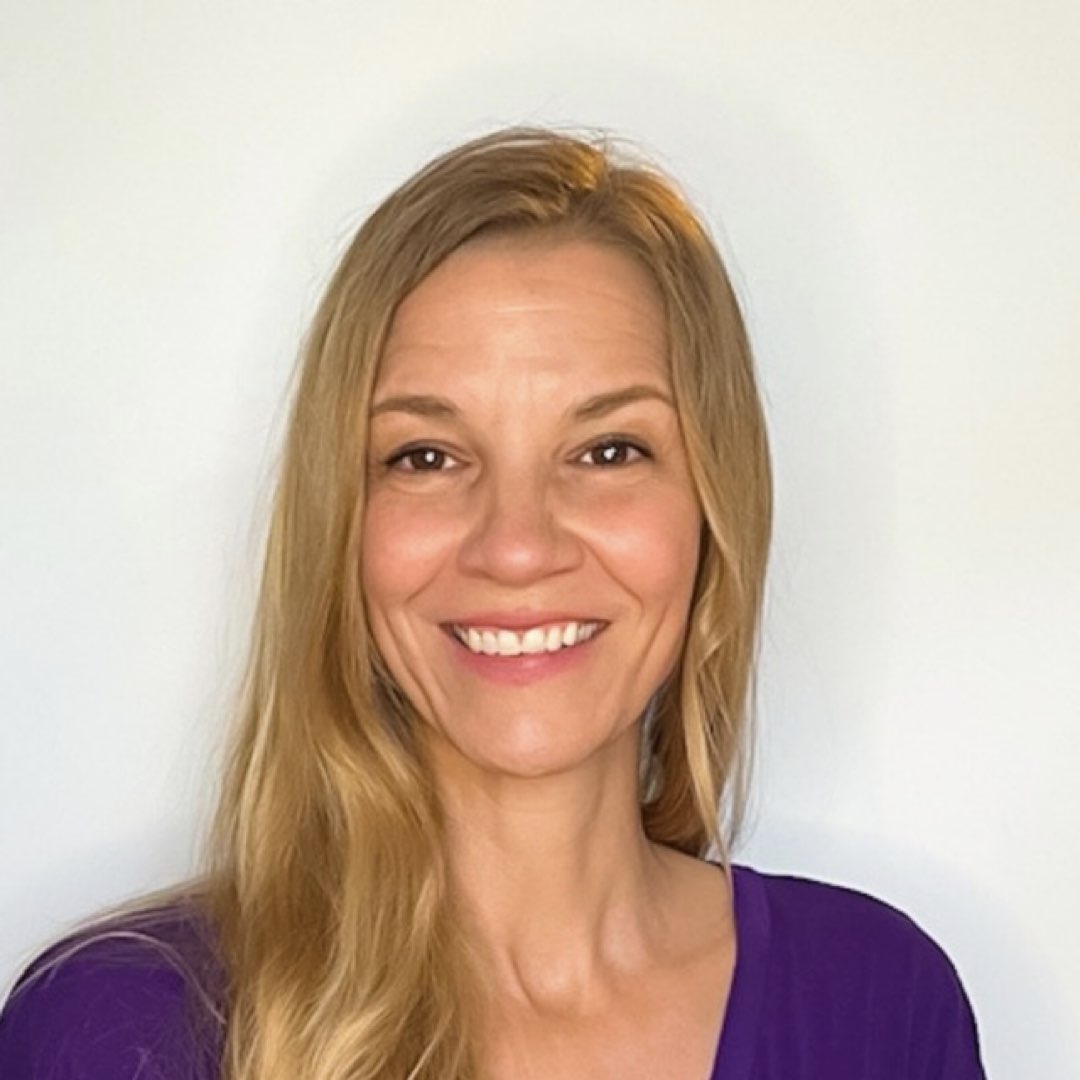 speaker photo